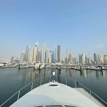 Yacht Boat 2 Beds 1 Bath Dubai Eye Dubai Marina Jbr Hotel Exterior photo